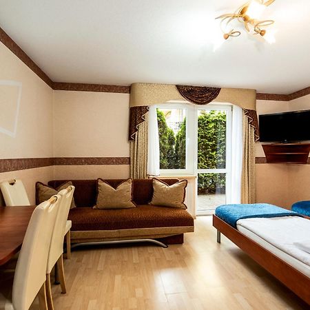 Villa Dora Мельно Экстерьер фото