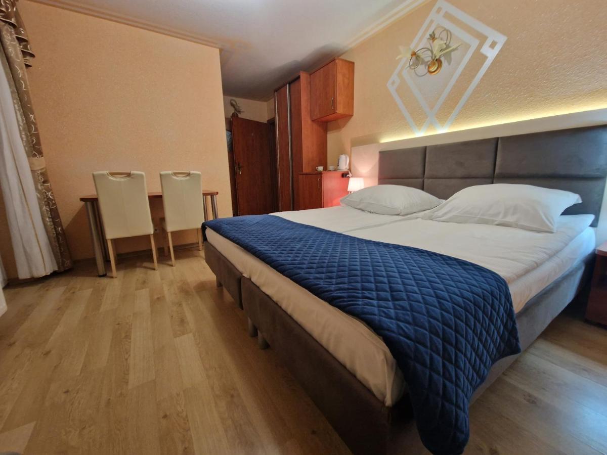 Villa Dora Мельно Экстерьер фото